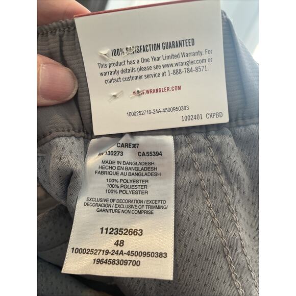 NWT Wrangler Flex Shorts Men’s Size 48 - Picture 5 of 5